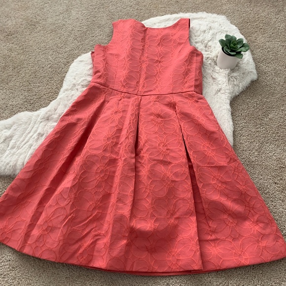 Jones Wear Coral Floral Sleeveless Dress- 12 - Picture 9 of 11